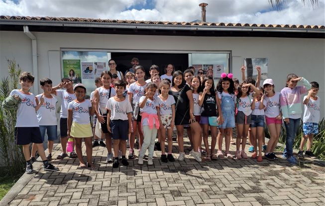 api-modulos/fotos/img/galeria_cat_culturais_490/490/13506/VISITA GUIADA POR GUSTAVO, PROJETO BOLA DE GUDE, 11.11.2025 (10).jpg